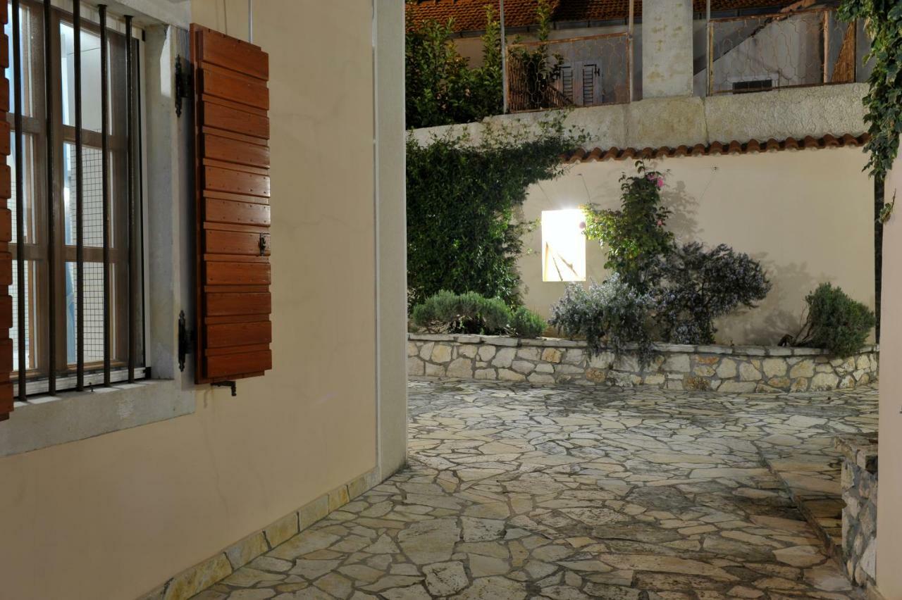 فيلا Grandpa Mate House Dragove المظهر الخارجي الصورة