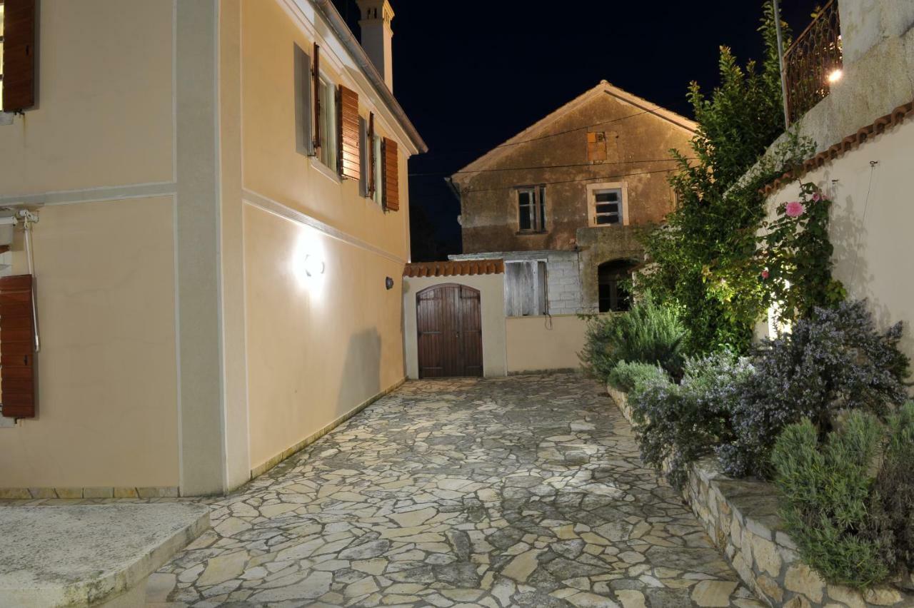 فيلا Grandpa Mate House Dragove المظهر الخارجي الصورة