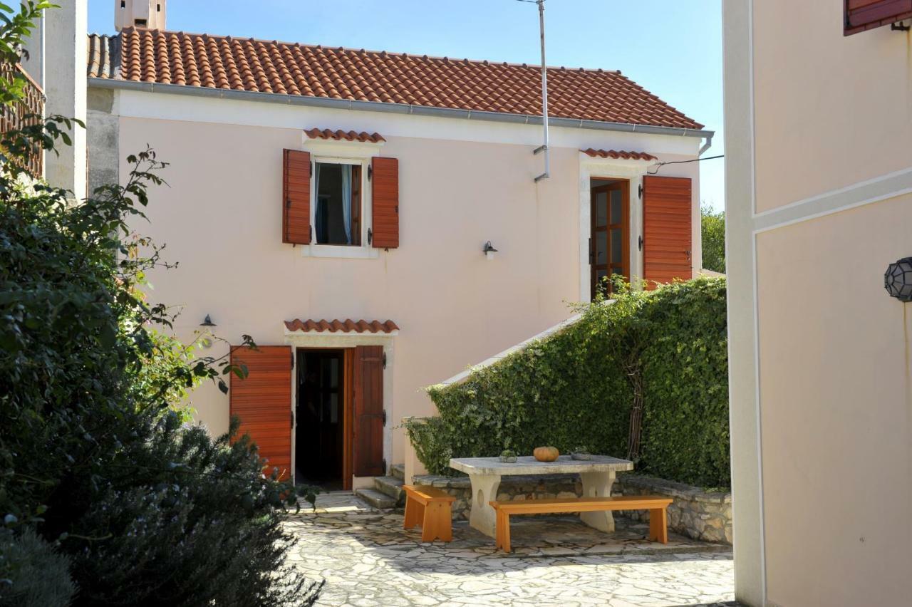 فيلا Grandpa Mate House Dragove المظهر الخارجي الصورة