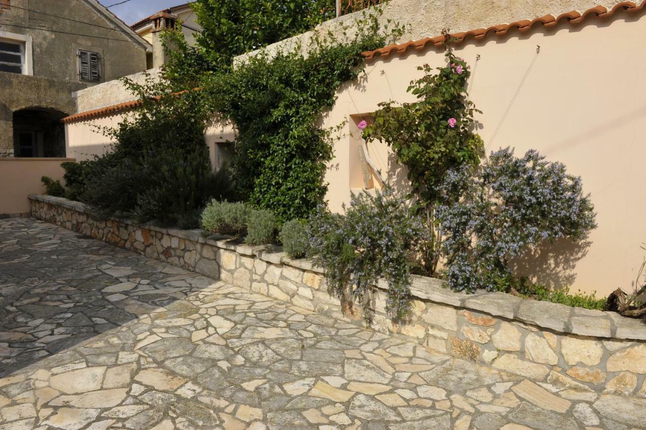 فيلا Grandpa Mate House Dragove المظهر الخارجي الصورة